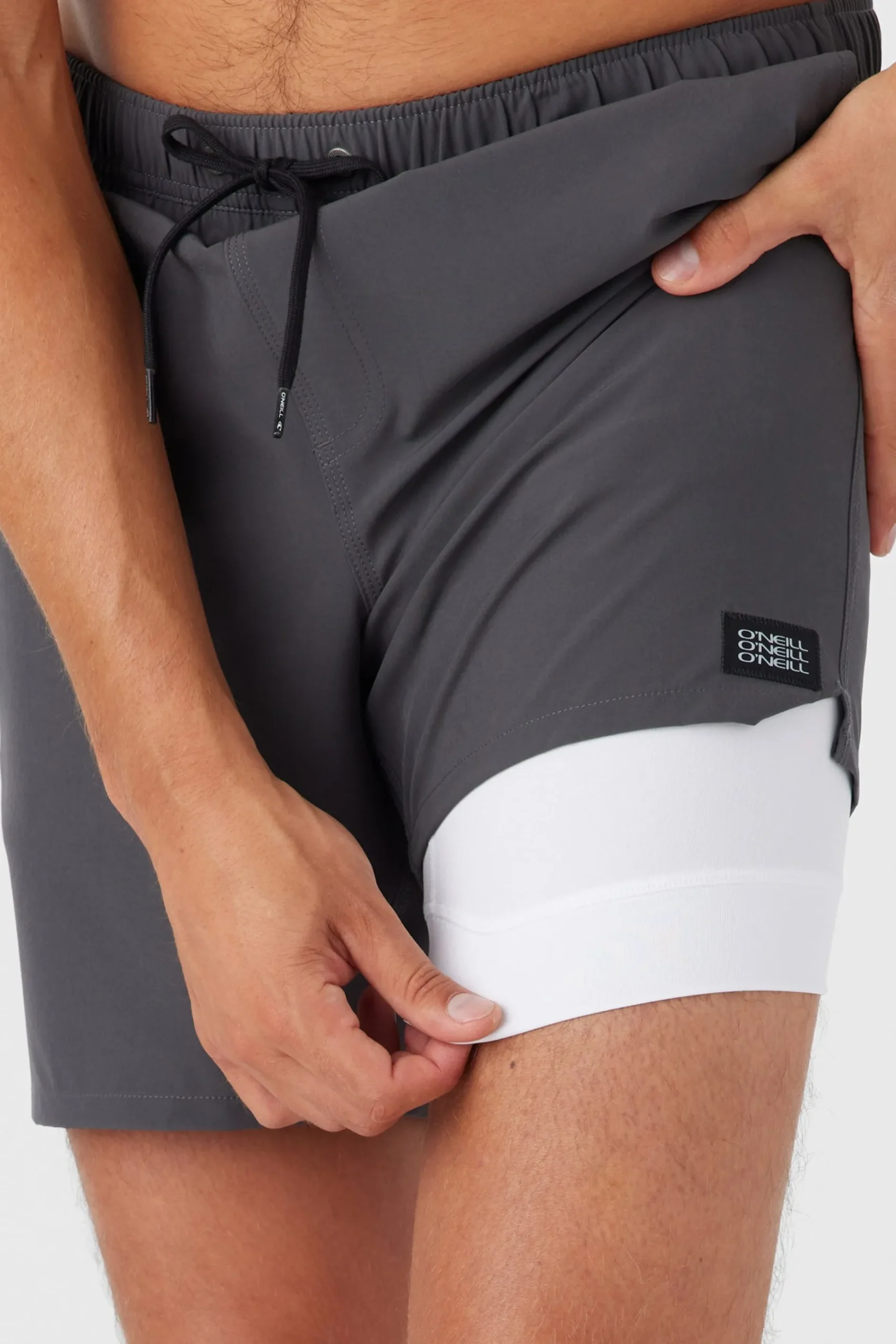DIVERGENT ELASTIC WAIST LINED 17" SWIM TRUNKS